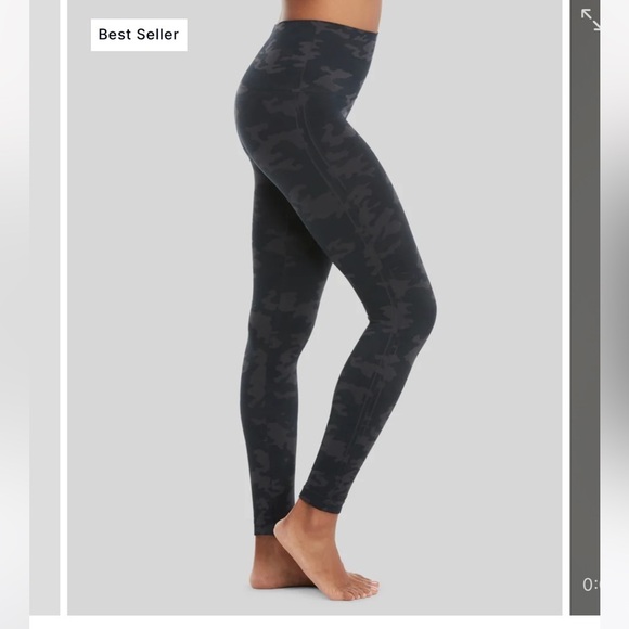 Spanx Camouflage EcoCare Seamless Leggings in Camo Women’s Size Small - Picture 4 of 8